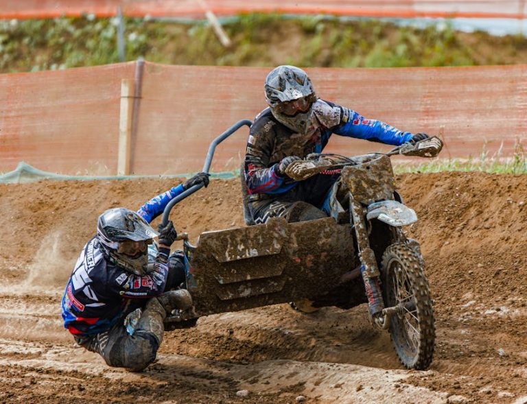 Tout sur le sidecar Mash B-Side 500 2025 : specs, prix, disponibilité